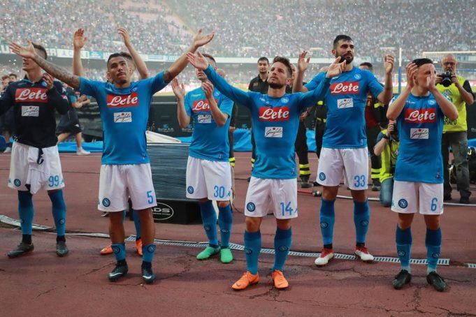 Manchester United plotting a late swoop for Napoli star