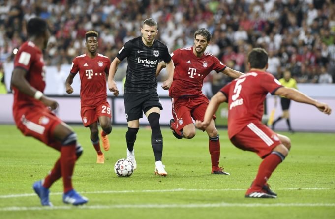 Bundesliga star has offered transfer hope to Manchester Unite