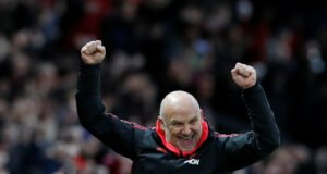 Mike Phelan signs contract extension at Old Trafford