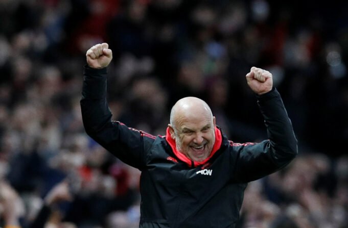 Mike Phelan signs contract extension at Old Trafford