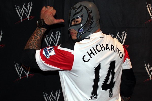 Top 10 Famous Manchester United Fans Rey Mysterio