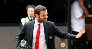 OFFICIAL: Mata extends his contract by two years at Manchester United