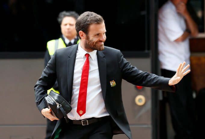 OFFICIAL: Mata extends his contract by two years at Manchester United