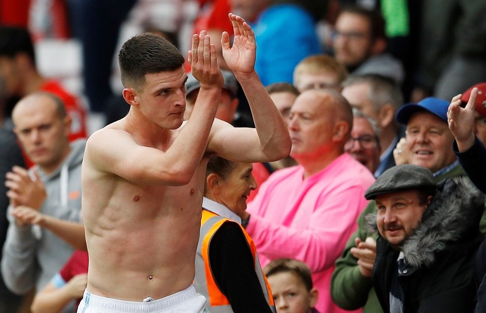 Manchester United Discouraged From Going After £80m Declan Rice