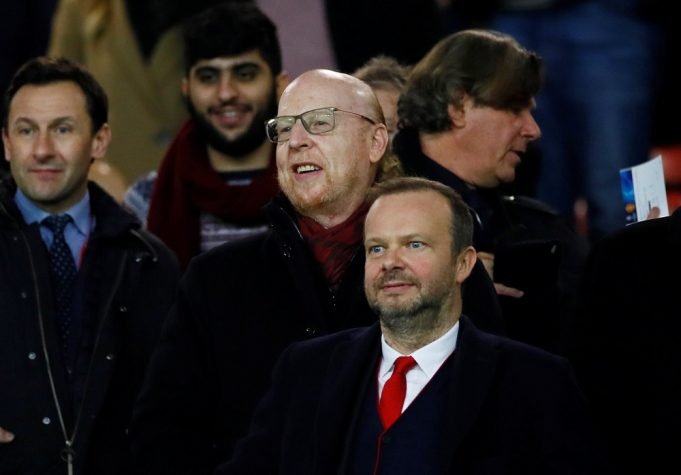 Neville warns Woodward after United fans attack Ed