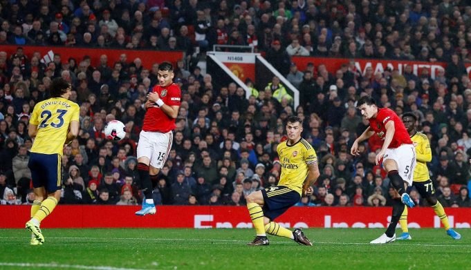 Manchester United vs Arsenal Prediction, Betting Tips and Match Preview