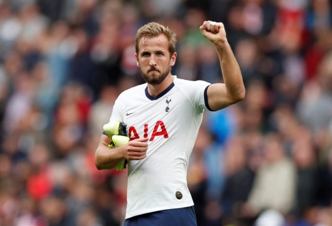 Harry Kane backed to join Man United