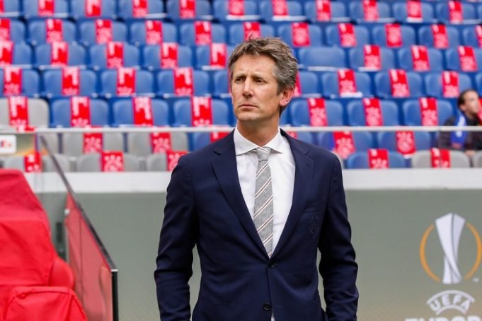 Van der Sar breaks silence on chairman role at Man United