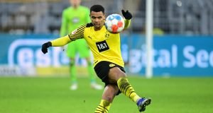 Man United interested in signing Dortmund centre-back Manuel Akanji