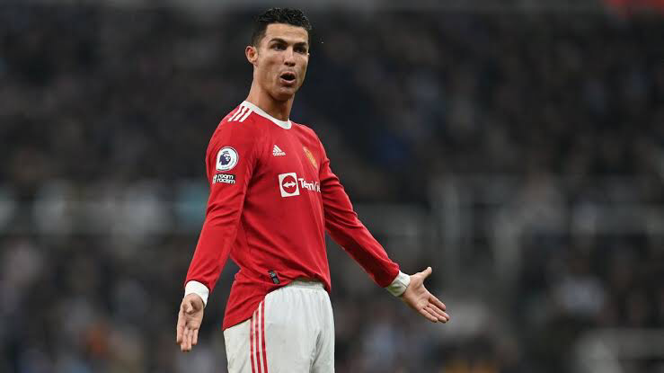 Cristiano Ronaldo to miss Manchester derby!