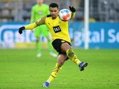 Manuel Akanji rejects new contract offer amid Manchester United transfer speculation
