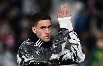 Dusan Vlahovic - Strikers Manchester United Could Sign