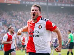 Man United have to pay £17m for Feyenoord striker