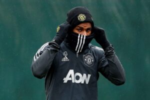 Marcus Rashford bemoans squad to take chances in Manchester derby