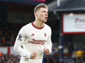 Rasmus Hojlund compared with Man United icon Ruud van Nistelrooy